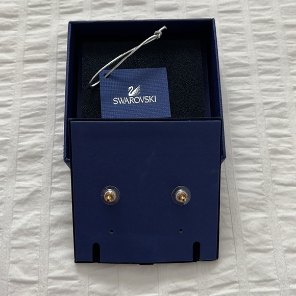 Swarovski Stud earrings - Picture 5 of 5
